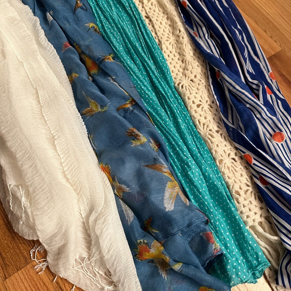 Bundle / lot of 5 Fashion Scarves/Shawls – Women’s Accessories